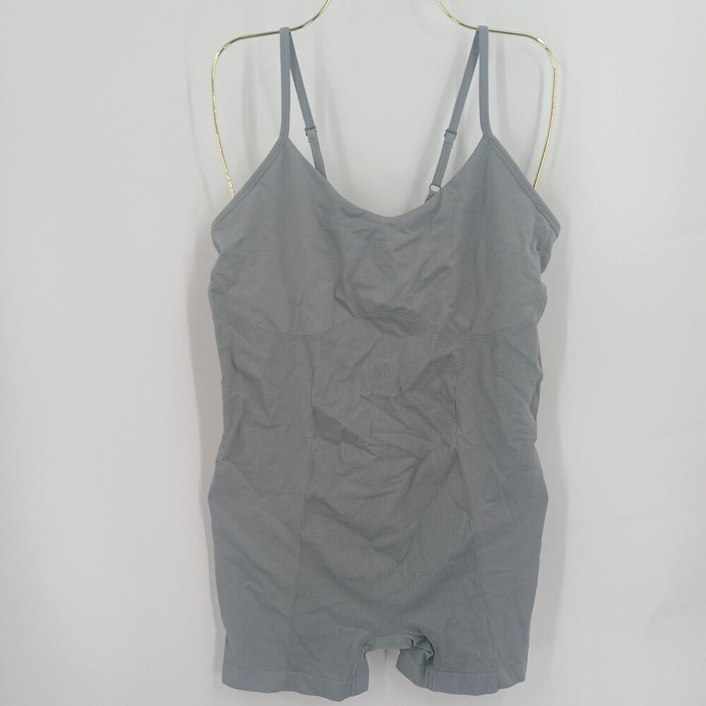 Colsie Womens XL Gray Cami Romper Spaghetti Strap Sleeveless One Piece bodysuit